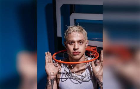 Pete Davidson Poses Naked For ‘PAPER Magazine’ Cover: See Photos